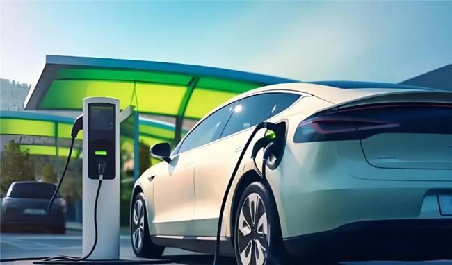 广州穗月汽车服务 多元业务，创新领航 新能源汽车整车销售